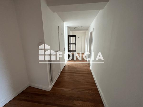 Location Appartement 4 pièces 74.43 m² - 28 RUE JOFFRE Thionville 57100