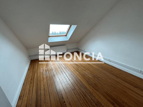 Location Appartement 4 pièces 74.43 m² - 28 RUE JOFFRE Thionville 57100