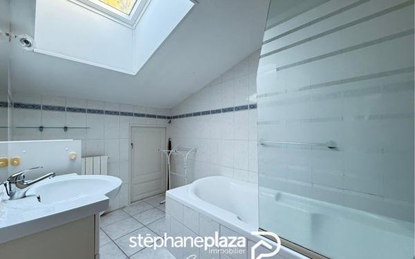 Maison à louer    4 pièces •  Saint-Mard