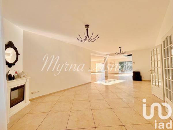 Maison à vendre 8 pièces 295 m² Savigny-sur-Orge