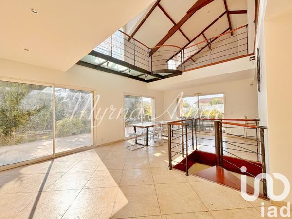 Maison à vendre 8 pièces 295 m² Savigny-sur-Orge