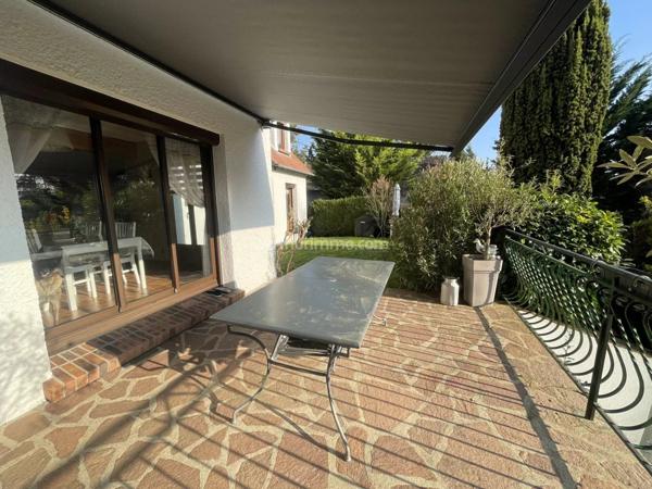 Vente Maison 8 pièces 181 m2 à Étiolles