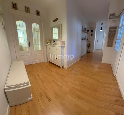 Appartement 3-4 pièces 97 m²