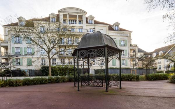 Appartement à vendre    3 pièces • 63,46 m2 Le Plessis-Robinson