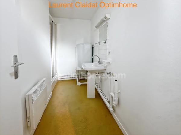 IMMEUBLE SAINT QUENTIN 13 PCES ENV.232M2