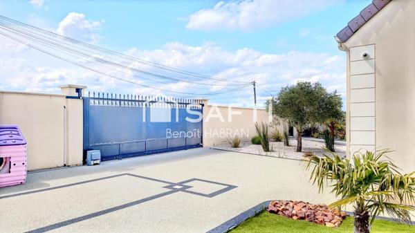 Maison 193m2, 8 pièces 5 chambres, piscine chauffée