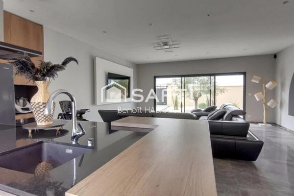 Maison 193m2, 8 pièces 5 chambres, piscine chauffée