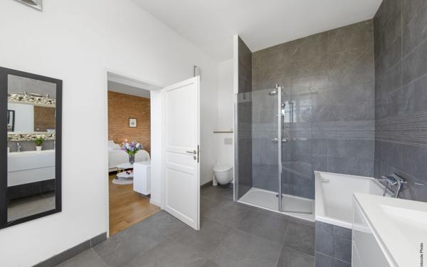 Maison à vendre    7 pièces •  Toulouse