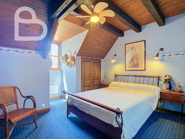Maison avec gîte et piscine à deux pas de Catus