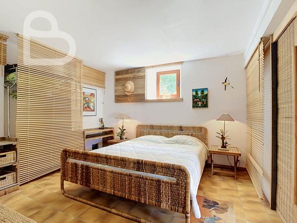 Maison avec gîte et piscine à deux pas de Catus