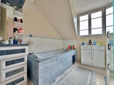 Maison à vendre à Cherbourg-en-Cotentin dans la Manche (50100), ref : 045/1742