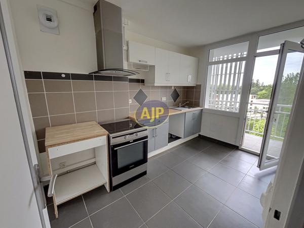 Location appartement Merignac : 1 350 € - AJP Immobilier Mérignac