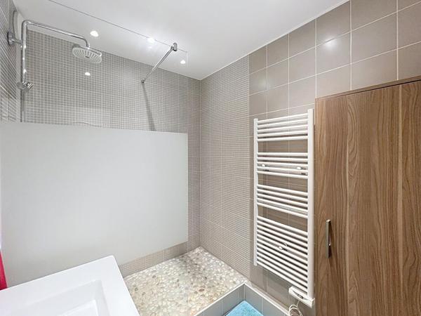 Appartement lumineux 4 pièces 75 m² - Centre-ville