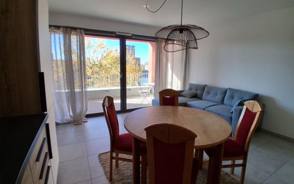 Appartement à vendre    3 pièces • 57,10 m2 Strasbourg