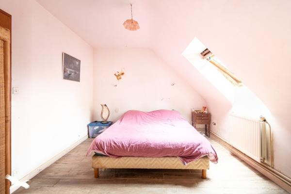 Maison à vendre |                                       Landivisiau |                                        7 pièces  |  176 m²