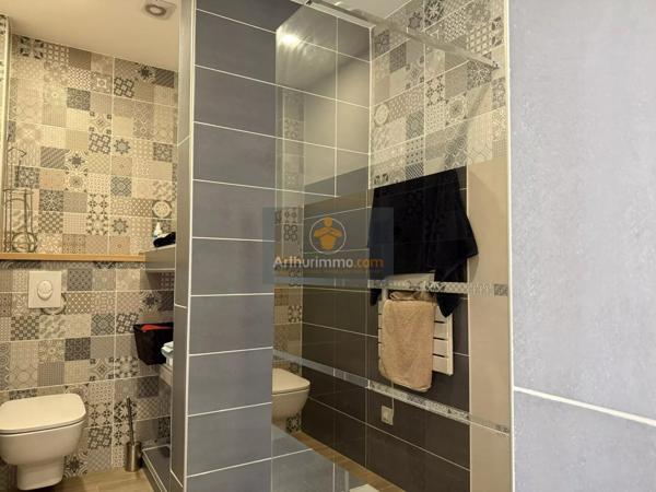 Vente Fonds de commerce 7 pièces 65 m2 à Bollène