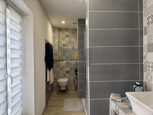 Vente Fonds de commerce 7 pièces 65 m2 à Bollène