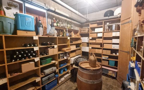 Maison à vendre    6 pièces •  Fontaines-sur-Saône