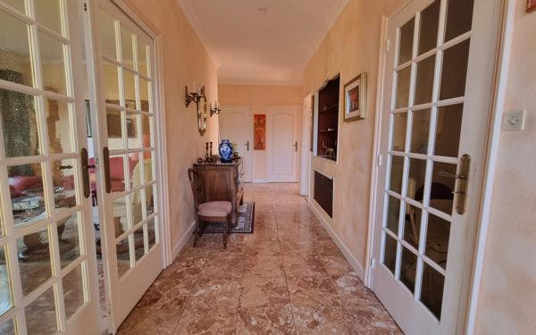 Maison à vendre    6 pièces •  Fontaines-sur-Saône