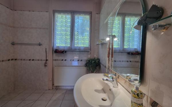 Maison à vendre    6 pièces •  Fontaines-sur-Saône