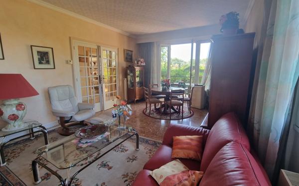 Maison à vendre    6 pièces •  Fontaines-sur-Saône