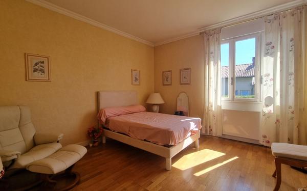 Maison à vendre    6 pièces •  Fontaines-sur-Saône