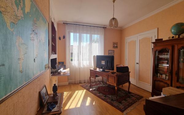 Maison à vendre    6 pièces •  Fontaines-sur-Saône