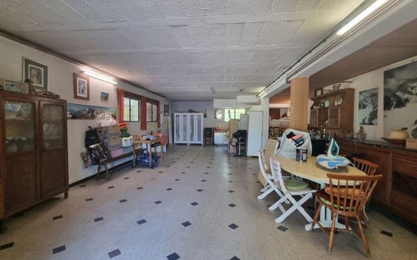 Maison à vendre    6 pièces •  Fontaines-sur-Saône