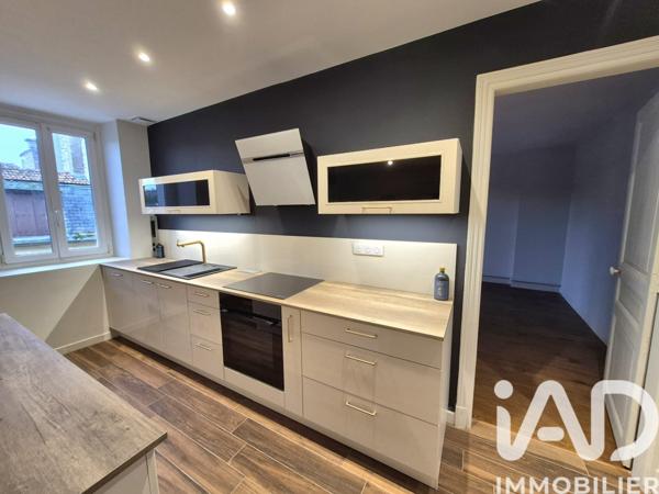 Immeuble à vendre 200 m² Fismes