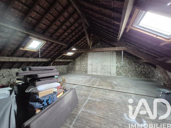 Immeuble à vendre 200 m² Fismes