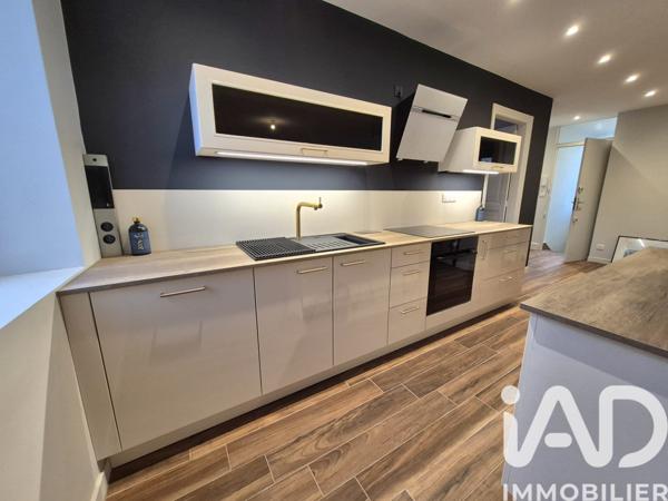 Immeuble à vendre 200 m² Fismes
