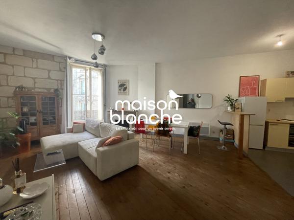 BORDEAUX CENTRE – QUAI RICHELIEU -  Appt T3 avec balcon