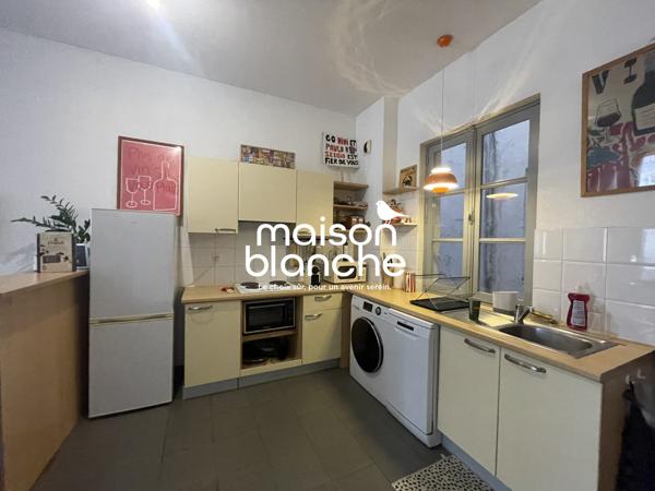 BORDEAUX CENTRE – QUAI RICHELIEU -  Appt T3 avec balcon