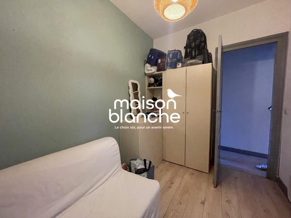 BORDEAUX CENTRE – QUAI RICHELIEU -  Appt T3 avec balcon