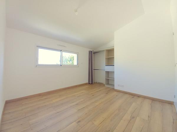 Maison récente contemporaine - 110m² -  5 pièces - Saint Julien De Concelles