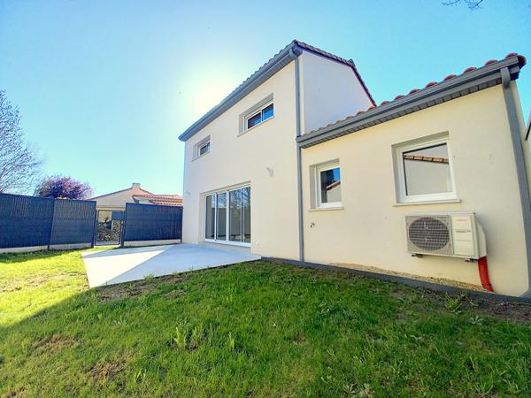 Maison récente contemporaine - 110m² -  5 pièces - Saint Julien De Concelles