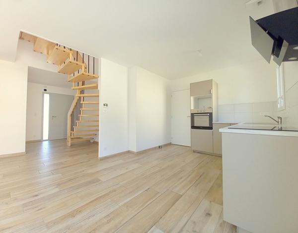 Maison récente contemporaine - 110m² -  5 pièces - Saint Julien De Concelles