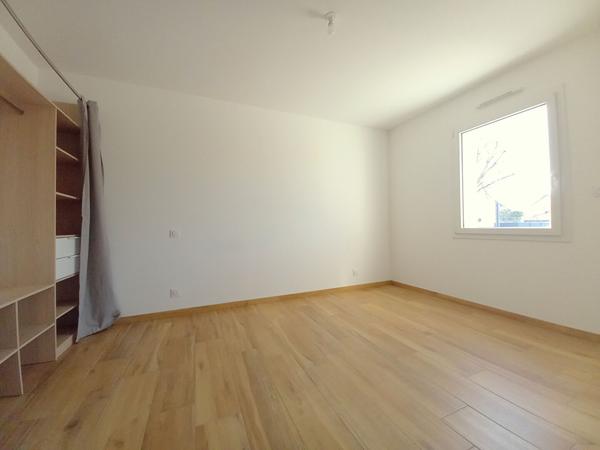 Maison récente contemporaine - 110m² -  5 pièces - Saint Julien De Concelles