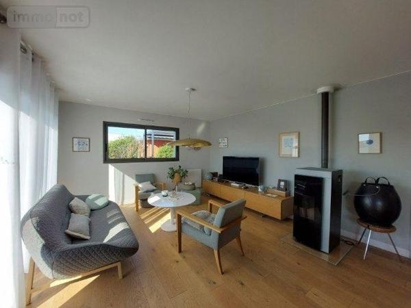 Maison à vendre à Saint-Pair-sur-Mer dans la Manche (50380), ref : VM3698-50026