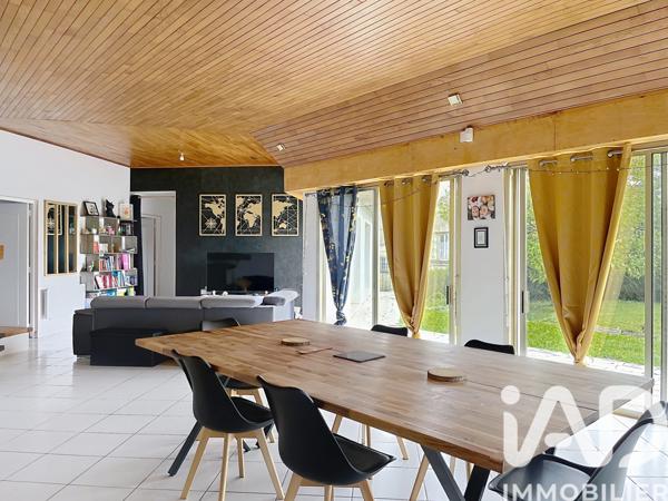 Maison à vendre 5 pièces 155 m² Châtellerault