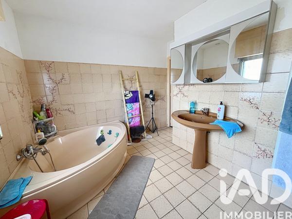 Maison à vendre 5 pièces 155 m² Châtellerault