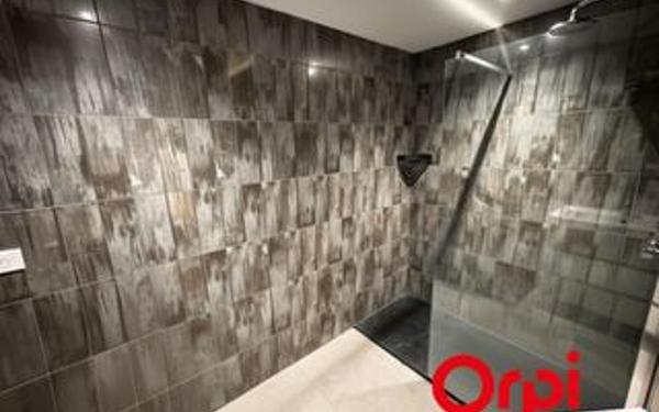 Appartement à louer    2 pièces • 60 m2 Cornimont