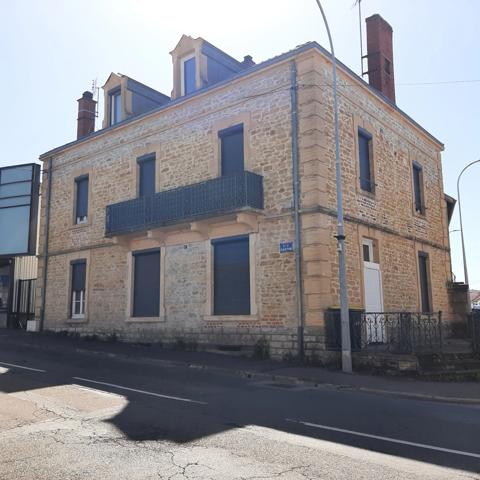 MAGNIFIQUE MAISON EN PIERRE DIVISÉE EN 3 APPARTEMENTS