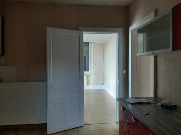 MAGNIFIQUE MAISON EN PIERRE DIVISÉE EN 3 APPARTEMENTS