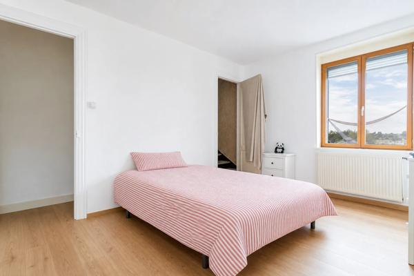 MAISON 1930 AVEC JARDIN VUE SUR LES CHAMPS LOMME
