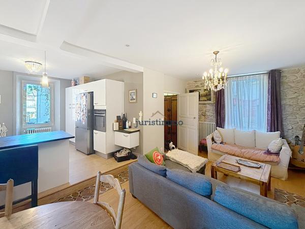 Gigondas (84190) GIGONDAS - BELLE MAISON DE CARACTERE . COUP DE COEUR GARANTI !