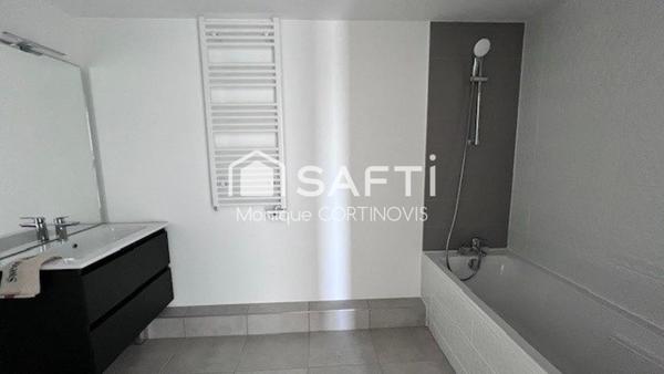 Appartement 3 pièces 63m² avec place de parking privée