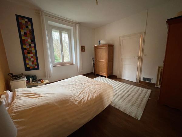 MAISON EN PIERRE DE CARACTERE DE 182 m2