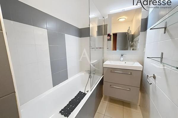 Suresnes - 2 pièces 50m² avec balcons, cave et parking