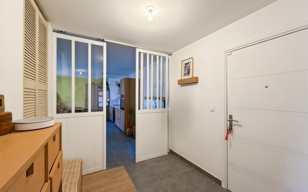 Appartement à vendre    3 pièces • 63 m2 Martigues